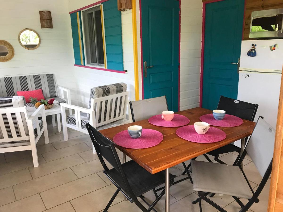 Gites Le Petit Voyageur Sainte-Anne  Εξωτερικό φωτογραφία